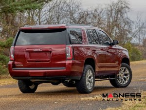 GMC Yukon Side Steps - Power Running Boards - Rough Country - E-Boards